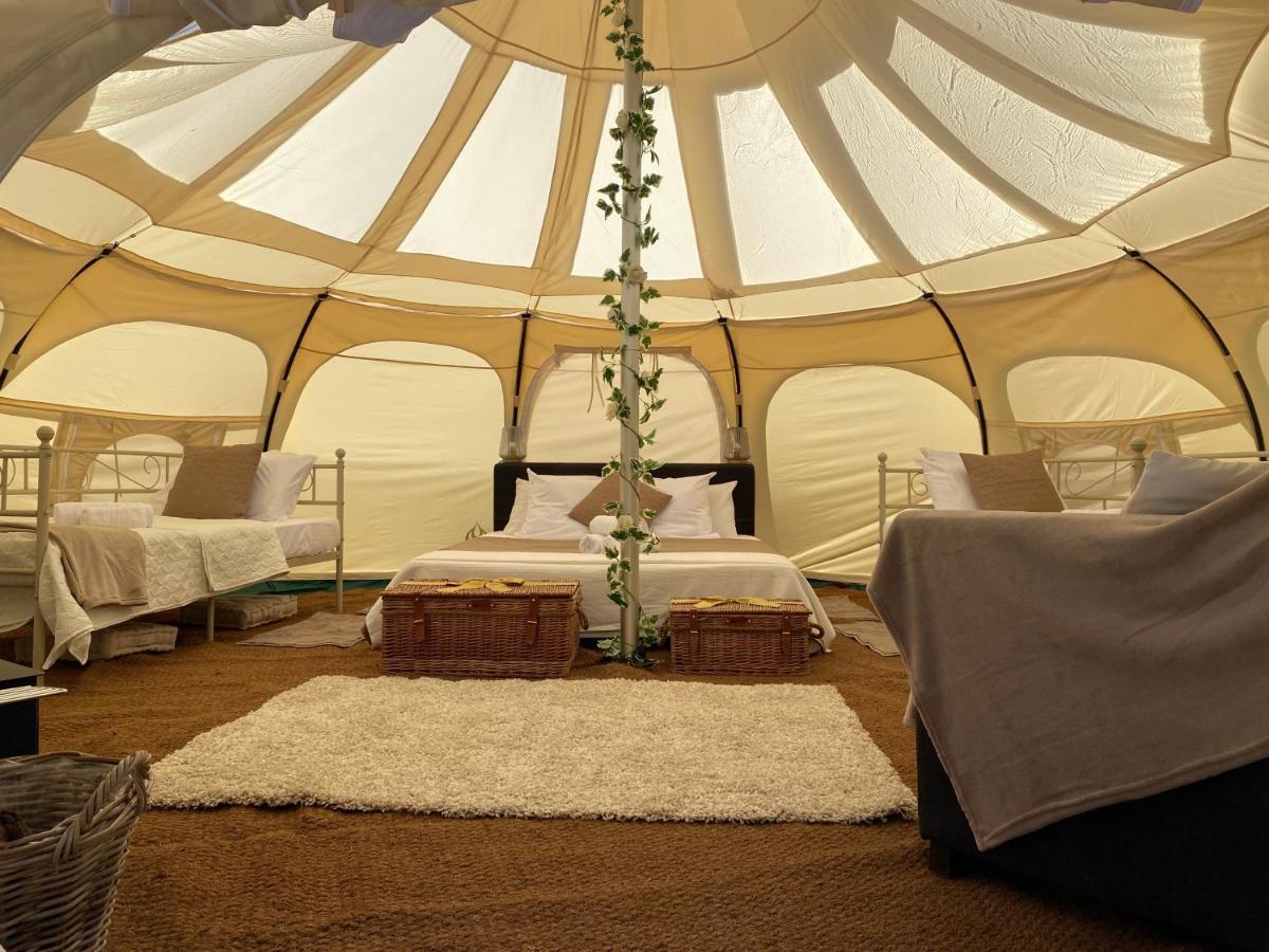 Fonclaire Holidays Glamping 'Luxury Camping' Blond Zewnętrze zdjęcie